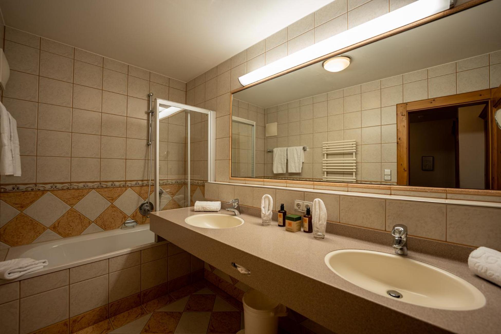 Zugspitz Hotel 4*