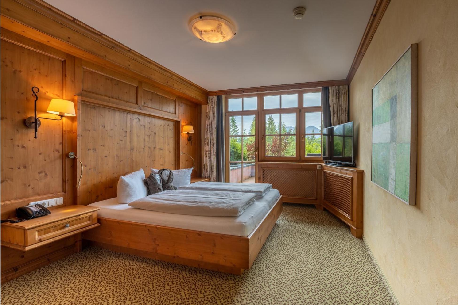 Zugspitz Hotel 4*
